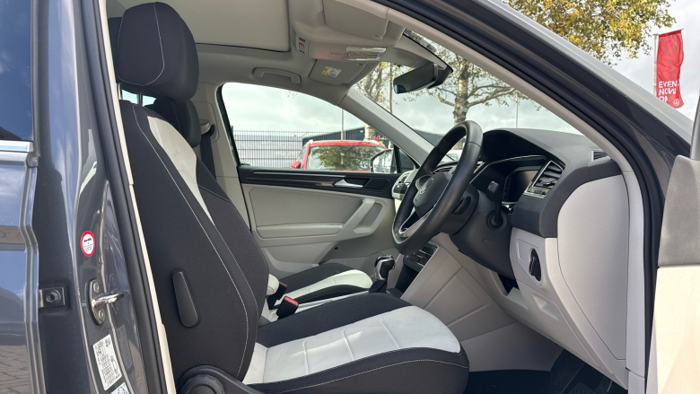 Volkswagen Tiguan 1.5 TSI 150 Elegance 5dr DSG Petrol Estate